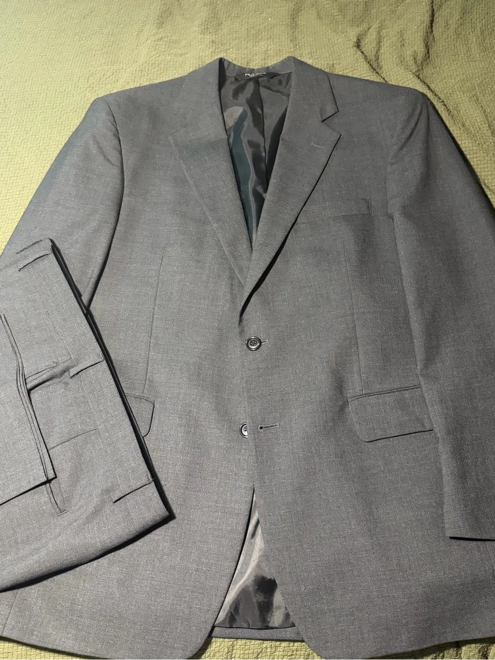 Joseph A Bank Classic Collection 42r 36x30Men's Charcoal Suit 100% Wool
